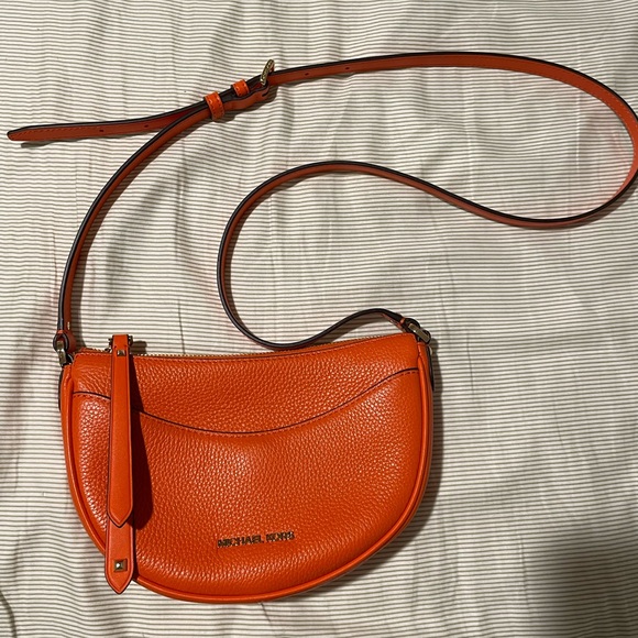 Michael Kors Dover Small - Picture 1 of 5